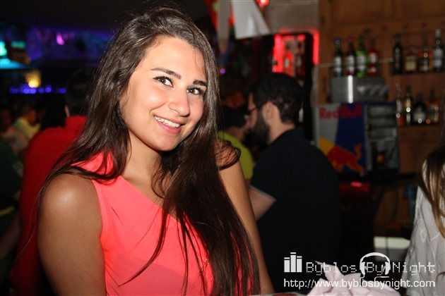 Saturday Night at Garden Pub, Byblos